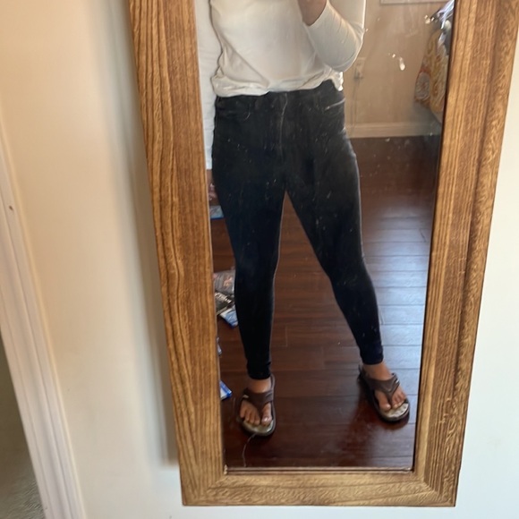 American Eagle Extra High Rise Black Jeggings - Picture 6 of 9